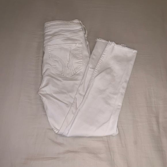 Lightly Worn Hollister High Rise Ankle - Picture 1 of 5